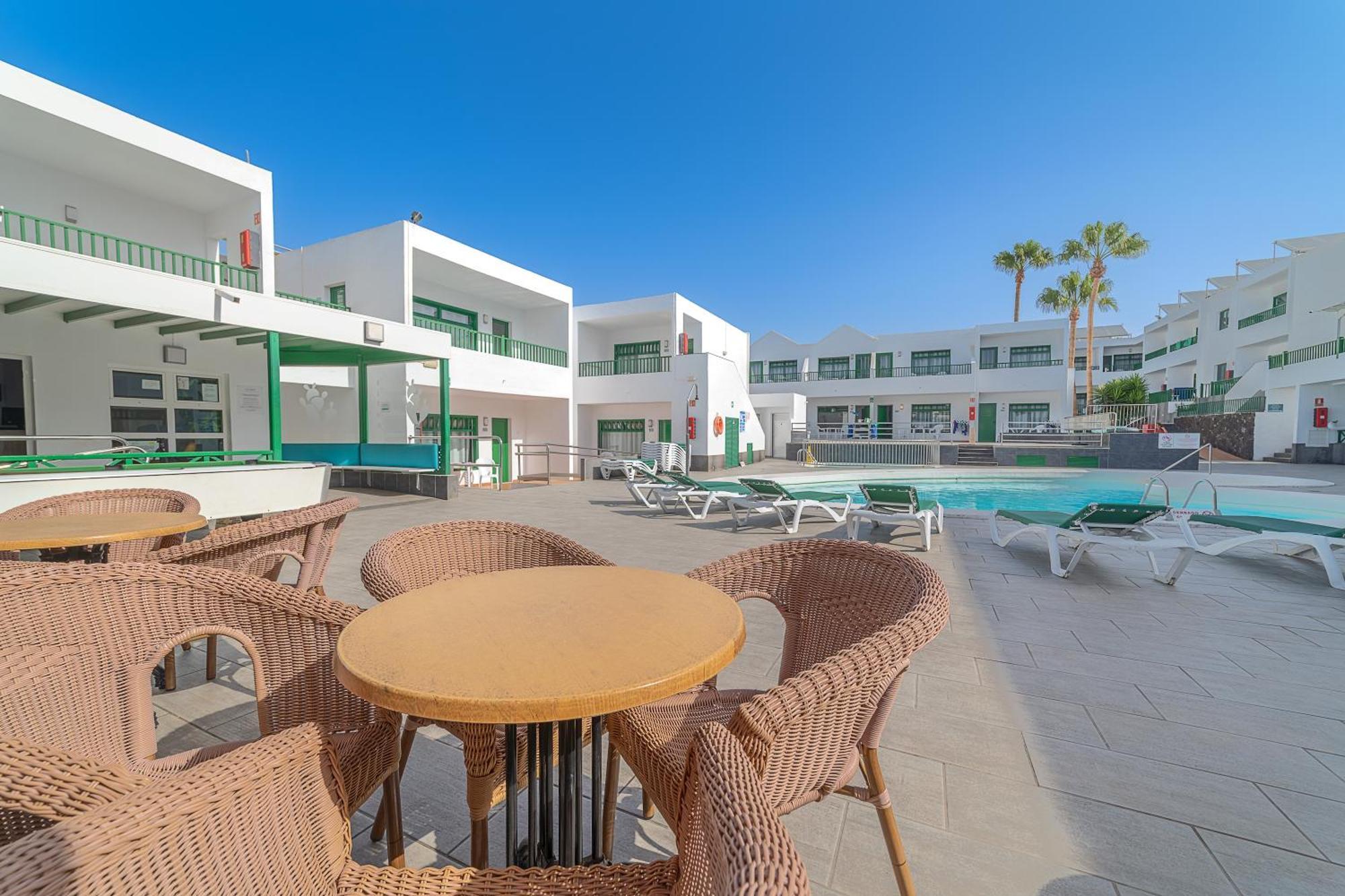 Apartamentos Elena Puerto del Carmen  Exterior foto