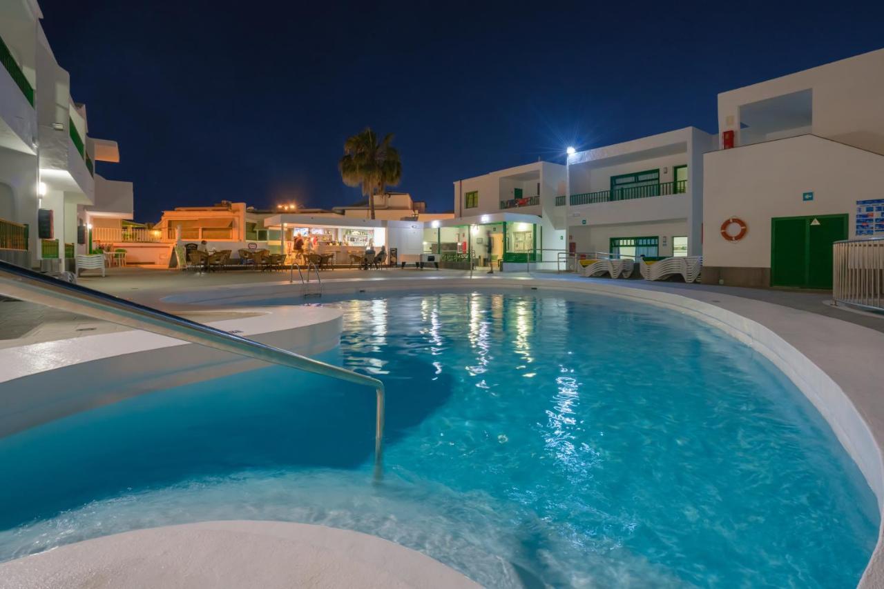 Apartamentos Elena Puerto del Carmen  Exterior foto