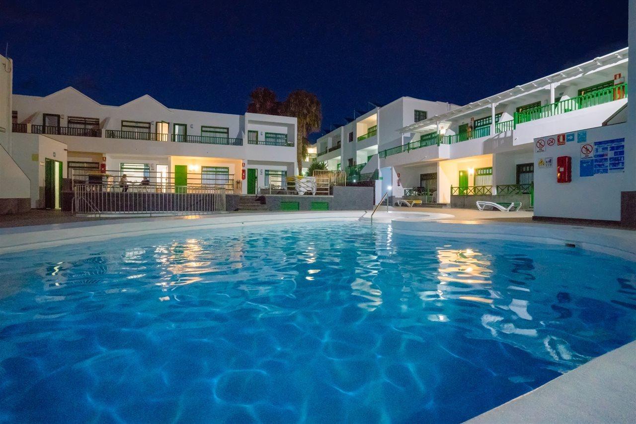 Apartamentos Elena Puerto del Carmen  Exterior foto